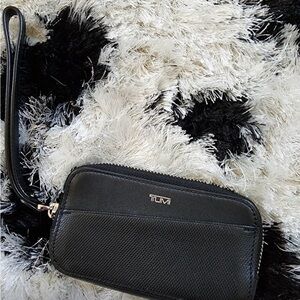 Tumi Leather Wristlet, Authentic Tumi